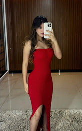 Vestido Tomara que Caia fenda